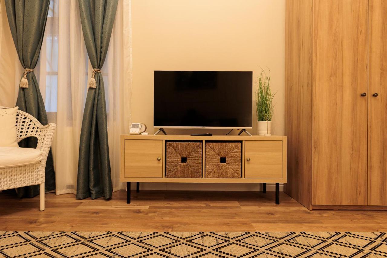 Cozy Apartment In The Historical City Center Timişoara Exterior foto